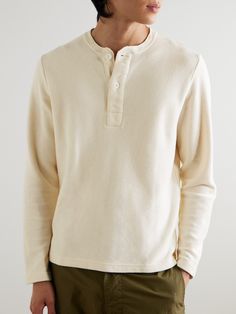 BEAMS PLUS understands the true value of wardrobe basics, like this Henley. It's been waffle-knitted in Japan from soft cotton for a nice weight – a touch more substantial than a standard tee. Beams Plus, Waffle Shirt, Henley T Shirt, True Value, Wardrobe Basics, Short Suit, Knit Cotton, T Shirt For Men, Mr Porter