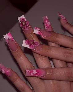 #aesthetic #1 #nails#naildesign #pinknails2024 Nails With Flowers On Them, Pink Nails With Flower Design, Pink Nails Design, Nails With Pink, Cute Pink Nails, Lavender Nails, Glamour Nails