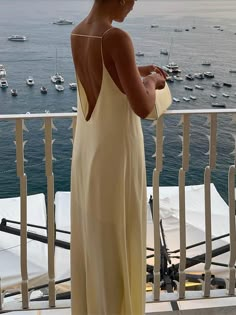 Backless Vacation Satin Long Dress Boho Backless Dress, Flowy Backless Dress, Loose Backless Dress, Pretty Dinner Dresses, Champagne Dress Casual, Low Back Summer Dress, Colorful Vacation Dress, High End Resort Wear, Blue Beachy Dress