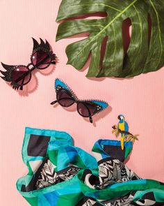 An example of a good imagery use for social media posts, simple shots featuring some other accessories and props | SOCIAL MEDIA | PHOTOSHOOT | Tropical Inspiration, Fun Sunglasses, Refinery 29, Fashion Still Life, Bali Hai, Best Sunglasses, Product Styling