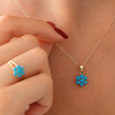 This one of a kind & handmade 14k Gold Hexagon Flower Turquoise Necklace is going to warm your heart everytime you wear it! Whether combine the necklace as a set with beautiful turquoise earrings and rings or wear the necklace alone, you'll look perfect! Don't forget to buy this necklace for your loved ones to protect them with incredible benefşts of turquoise gemstone! 14k Gold Turquoise Ring: https://www.etsy.com/listing/930599359 14k Gold Turquoise Earrings: https://www.etsy.com/listing/13017 Fine Jewelry Turquoise Pendant, Fine Jewelry In 14k Gold With Turquoise, Turquoise 14k Gold Fine Jewelry, 14k Gold Turquoise Fine Jewelry, Blue Floral Fine Jewelry, Turquoise Pendant Fine Jewelry, Fine Jewelry Turquoise Gift, Turquoise Fine Jewelry Gift, Turquoise Flower-shaped Jewelry Gift