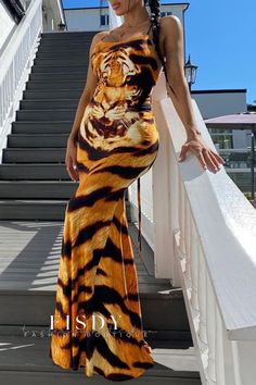 Fisdy - Impresionante vestido largo con tirantes y espalda descubierta - Premium Selection Stylish Midi Dress, Spaghetti Strap Maxi Dress, Elegant Maxi Dress, Vestidos Vintage, Dress Spaghetti, Summer Style Casual, Tiger Print, Animal Prints, Printed Maxi