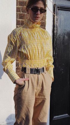 Shirring Fashion Runway, Luxury Yellow Spring Shirt, Paco Rabanne, Fashion Attire, Work Fashion, Skirt Pants, White Vintage, Women Wear, Crop Tops