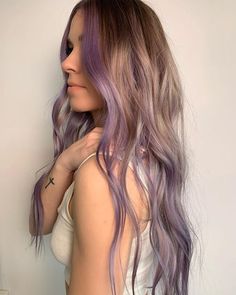 Purple Hair Colour Ideas, Blonde With Lilac, Lilac Purple Hair Underneath, Purple Tinted Hair Blonde, Lavender Hair With Dark Roots, Blonde With Purple Lowlights, Brown To Lilac Ombre Hair, Light Brown Hair With Lilac Highlights, Lavender Babylights Hair