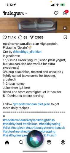 Mediterranean Diet Plan, Plain Yogurt, Daily Meals, Greek Yogurt, High Protein, Pistachio, Yogurt, Clean Eating