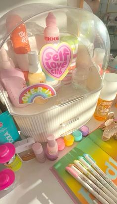 (Not mine!) 🐠 Random Preppy Stuff, Preppy Vanity, Preppy Makeup, Preppy Skincare, Essential Makeup, Preppy Things, Preppy Gifts, Preppy Inspiration, Perfect Lipstick