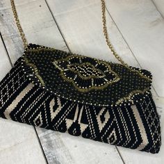 New With Tags Top Flapwith Magnetic Snap Closure. - Non Adjustable Chain Strap. - Spot Clean. - 10” W X 5.5” Elegant Beaded Bags For Festival, Round Straw Bag, Cat Wallet, Sequin Purse, Tassel Purse, Mini Crossbody Purse, Croc Print, Purse Brands, Quilted Crossbody Bag