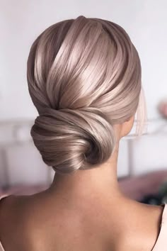 Wedding Updos For Long Hair, Updos For Long Hair, Wedding Updos, Easy Hairstyles For Medium Hair, Bridal Hair Updo, Holiday Hairstyles, Easy Hairstyles For Long Hair