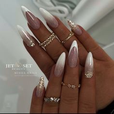 French Manicure Nail Designs, Nail Drills, Professional Manicure, Long Nail Designs, Classic Nails, Shiny Nails, Long Nail, Gem Nails, Diamond Nails