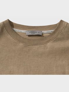 This is a casual and comfortable long sleeve t-shirt that is made out of high quality cotton 100% fabric. With design detail of F logo print on the sleeve and unique washing, it gives a trendy and casual mood.- Unique faded washing detail- Ribbed neckline- Logo print on the sleeve- Woven label on the back neckline Beige Long Sleeve T-shirt For Everyday, Beige Long Sleeve T-shirt With Relaxed Fit, Brown Urban Crew Neck Top, Brown Crew Neck Urban Top, Urban Brown Crew Neck Top, Beige Long Sleeve Cotton T-shirt, Khaki Crew Neck Top For Streetwear, Urban Cotton Khaki Tops, Beige Cotton Tops For Streetwear