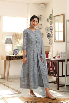 Women's Grey Gold Georgette Chikankari High-slit Anarkali Kurta With Voile Slip And Chiffon Dupatta Anarkali Design, Casual Indian Outfits, Suit Designs Indian Style, Chiffon Kurti, Women's Party Wear, Lucknowi Kurta, Anarkali Designs, Chikankari Anarkali, Chikankari Suits