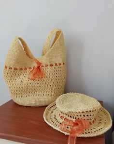 27x35 ebadında. Kağıt İp Torba Astarlı Çanta. Şapkalı 2'li Takım Summer Gift Bucket Shoulder Bag, Summer Bucket Crochet Bag As Gift, Summer Crochet Bucket Bag As Gift, Summer Gift Crochet Bucket Bag, Yellow Shoulder Bag Summer Gift, Summer Gift Bucket Bag, Handmade Yellow Bag For Gift, Handmade Yellow Shoulder Bag For Gift, Orange Summer Bag For Gift