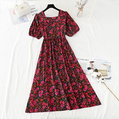 Pattern: Broken Flowers Size: S M L XL Color: Red Backless Skirt, Floral Chiffon Skirt, Fairy Skirt, Style Bubble, Slim Skirt, Square Neck Dress, Bubble Sleeve, Cotton Maxi, Chiffon Skirt