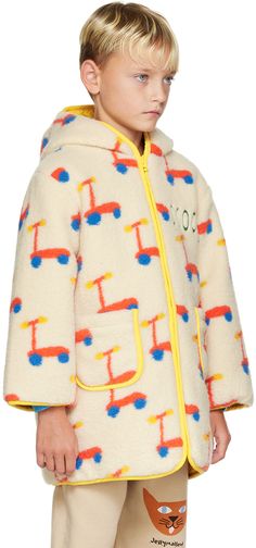 Polyester-blend sherpa fleece coat. Graphic pattern printed throughout. · Corduroy trim at hood, hem, and cuffs · Zip closure · Text embroidered at chest · Patch pockets · Full quilted taffeta lining · Dry-clean Supplier color: Beige Model measures 48 / 121.9 cm tall and wears a size 6-7Y. Jellymallow Size : child's height 18-24M: 31.5-35.5 / 80-90 cm 2-3Y: 37.5-41.5 / 95-105 cm 4-5Y: 41.5-45.5 / 105-115 cm 6-7Y: 45.5-49 / 115-125 cm 8-9Y: 49-53 / 125-135 cm 10-11Y: 53-57 / 135-145 cm 12-13Y: 57 Girls Nightwear, Baby Basics, Kids Outerwear, Fleece Coat, Fat Face, Home Products, Down Coat, Sherpa Fleece, Graphic Patterns