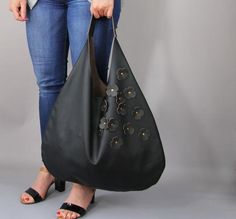 BROWN LEATHER HOBO bag, Shoulder Full Grain Leather Bag,  Brown Handbag for Women,  Soft Leather Bag Handmade Everyday Hobo Bag, Handmade Black Hobo Bag For Everyday, Handmade Black Leather Hobo Bag, Handmade Leather Hobo Bag In Tote Shape, Handmade Leather Hobo Bag Tote, Handmade Leather Black Hobo Bag, Handmade Leather Hobo Bag For Daily Use, Handmade Leather Hobo Bag For Shopping, Handmade Leather Hobo Bag