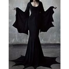 Long Sleeve Witch Dress, Gothic Long Sleeve Dress, Gothic Black Dress Long, Black Dress Goth Long, Morticia Addams Style Dress, Vampire Dress Aesthetic Modern, Goth Dress Long Sleeve, Morticia Addams Dress Aesthetic, Goth Dress Formal Black Gowns