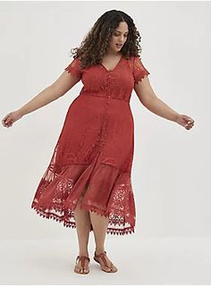 FIT Model is 5’10” wearing size 1.  Measures 48" from shoulder (size 2). MATERIALS + CARE Lace woven fabric.  100% nylon. Machine wash cold. Line dry. Imported. DETAILS V-shaped neckline. Short sleeves. Button front. Family Photos Spring, Plus Size Boho Dress, Varsity Dress, Dress And Cowboy Boots, Plus Size Pretty, Torrid Fashion, Bridesmaid Outfits, Button Front Maxi Dress, Lace Weave