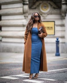 Denim Combination, Chic Dress Classy, Stylish Fall Outfits, Chic Fall Outfits, Effortlessly Chic Outfits, Fashion Guide, Elegant Fall, Classy Casual Outfits, Autumn Outfits