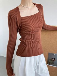 This is perfect for those who are looking for a clothing for a good price. It is fashionable, stylish, and it will look great on anyone who wears it. Do you wanahavit? SIZE shoulder:36cm bust:68-95cm sleeve length:56cm length:60cm Note: 1 inch = 2.54 cm, 1 cm = 0.39 inch note: measurement by hands allow 2-3cm errors which is normal Slim Fit Top, Clothing Details, Sweater Collection, Bottoming Shirt, Sweater Making, Knit Shirt, Pullover Sweatshirts, Knitwear Women, Long Sleeve Knit