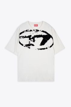 Off white cotton t-shirt with ribbed crewneck. Front flock logo print Oval D. Relaxed fit. Composition: 100% cotton. | Diesel Men's T-boxt-n14 Off white cotton t-shirt with flock logo print T Boxt N14 in Cream/Black | SS24 White Crew Neck T-shirt With Logo, White Logo T-shirt For Streetwear, Cotton Graphic Tee With Logo, Trendy Logo T-shirt For Streetwear, Basic White Logo T-shirt, Trendy Streetwear T-shirt With Logo, Basic White T-shirt With Logo, Tan Cotton T-shirt With Logo Print, White Cotton Top With Logo