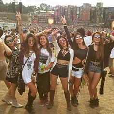 Look Festival Verano, Day Rave Outfit, Tomorrowland Outfit, Edm Outfit, Coachella Inspiration, Edm Fashion, Rave Looks, Festival Inspo