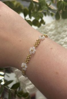 Ivory Petal Bracelet - Etsy United Kingdom, Beaded Bracelets, Jewelry Making, Ships, Bracelet, Jewellery Making