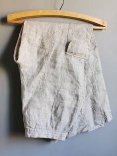 Vintage Summer Linen Trousers for Women. Minimalist pants with pockets on the sides, zipper and button from the left side. Perfect vintage condition without damage. Size M, EU 38, ~UK12 Please, make measurements pants that fits you and compare with size this pants. Waist circumference 30" / 76 cm  Hips circumference 40" / 102 cm Pants Outer seam  38" / 96 cm Pants Inner seam 29" / 74 cm  Recommended for height 165-170 cm. Measurements may exist 1-2 cm errors due to manual measuring. This is used Linen Pants With Pockets, Straight Linen Pants With Pockets, Linen Cargo Pants With Pockets, Linen Trousers With Hip Pockets, Linen Trousers With Pockets, Linen Straight Leg Bottoms With Pockets, Linen Pants With Pockets And Tapered Leg, Linen Pants With Tapered Leg And Pockets, Linen Bottoms With Patch Pockets