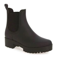 Cloudy Waterproof Chelsea Rain Boot Jeffrey Campbell Black Boots For Fall 2022, Best Chelsea Boots, Rain Boots For Women, Brogue Chelsea Boots, Best Rain Boots, Rag Bone Boots, Stylish Winter Boots, Best Winter Boots, Brogues Style