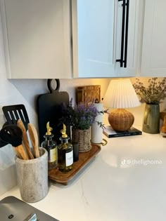 the kitchen counter is clean and ready for us to use as cooking utensils