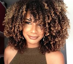 4b Natural Hair Color Ideas, Ombre 4c Natural Hair, Natural Hair Balayage African American, Ombre Afro, Curly Dyed Hair Natural Curls Blonde, Partial Highlights Natural Hair, Spiral Perms, Coily Hair Color Ideas, Highlighted Natural Hair