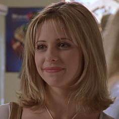 90s Haircuts, Buffy Style, Blonde Hair Inspiration, 90s Hairstyles, Sarah Michelle Gellar, Buffy The Vampire, Cut My Hair, Haircuts With Bangs, Buffy The Vampire Slayer