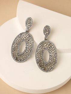 Women Silver-Plated CZ Stone Classic Drop Earrings Stone Studded Earring Set/Indian Pakistani Jewelry/Statement Earrings/Temple Jewellery Main Stone: Kundan Style : Classic Drop Earrings Color : Silver Metal: Alloy Closure: Post and Back Size & Fit: Length of Earring: 6.6 CM Material & Care: Alloy and Artificial beads Care Instructions: Wipe your jewellery with a soft cloth after every use Always store your jewellery in a flat box to avoid accidental scratches Keep sprays and perfumes away from Latest Jewellery Trends, Earrings Stone, Jewelry Cleaning Solution, Pakistani Jewelry, Jewelry Statement, Stone Studs, Antique Earrings, Temple Jewellery, Traditional Jewelry