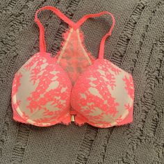 Victoria Secret , Straps In The Front, Padded , Push Up, Cute Design N Color, New Pink Stretch Lace Bra, Victoria's Secret Pink Bra For Spring, Summer Lace Pink Bra, Victoria's Secret Spring Stretch Bra, Pink Push-up Bra With Lace Trim, Spring Pink Bra With Lace Trim, Feminine Pink Bra For Spring, Green Bras, Strappy Bralette