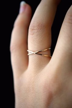 Hannah Naomi hammered X ring in sterling silver. Available in 14k rose gold fill, sterling silver and 14k gold fill. Handmade in Portland, OR. PIPE AND ROW Gold Cross Ring, خواتم خطوبة, Hand Jewelry Rings, X Ring, Criss Cross Ring, Gold Rings Fashion, Bar Stud Earrings, Gold Ring Designs, Morganite Engagement Ring