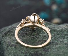 - Metal: Solid gold(10K/14K/18K white/yellow/rose gold),925 sterling silver,platinum available- Main Stone: 5mm round cut natural garnet- Accent Stone: lab sapphires- Can be personalized: Yes Nature Inspired Wedding Ring, Art Deco Sapphire Ring, Garnet Engagement Ring, Floral Engagement Ring, All Gems, Birthstone Gifts, Small Rings, Solid Gold Jewelry, Leaf Art