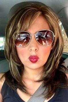 Aesthetic Hairstyles, Blonde Hair With Bangs, Hairstyles For Medium Length Hair Easy, Growing Out Short Hair Styles, Caramel Highlights, Midlength Haircuts, Layered Haircut, Trendy Short Hair, Hairstyles For Medium Length Hair