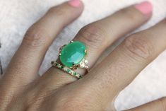 Large Gold Ring, Chrysoprase Jewelry, Emerald Wedding Band, Chrysoprase Ring, Green Gemstone Ring, Emerald Wedding Rings, Emerald Ring Gold, Oval Cut Engagement Ring, Bohemian Ring