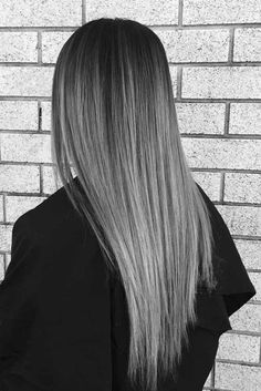 Hairstyles Ombre, Dark Ombre Hair, Ombre Hairstyles, Grey Ombre Hair, Best Hair Dye, Brown Ombre Hair, Silver Hair Color, Smink Inspiration, Ombré Hair