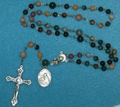 How to Make a Rosary : 7 Steps (with Pictures) - Instructables Single Diamond Necklace, Diamond Necklace Wedding, Rosary Jewelry, Gold Rosary, Crown Necklace, Catholic Jewelry, Rosary Bracelet, Rosary Necklace