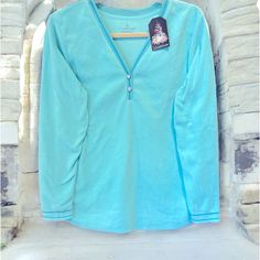 Cuddl Duds Women's Long Sleeve Fleece Pajama Top Size Small Light Teal Nwt Winter Is Coming! Approx Measurements Flat Armpit To Armpit 18” Length 26” Teal Pajamas, Camo Pajamas, Light Teal Color, Characters Aesthetic, Old Navy Pajamas, Black Pajamas, Purple Camo, Womens Pajamas Pants, Floral Pajamas