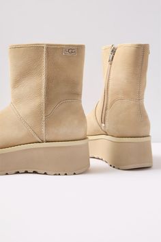 Step up your seasonal shoe game with the CityFunc Mid boot by UGG®, crafted in water-resistant leather with a platform sole and inside zipper closure. | UGG Women's Cityfunc Mid Shoes, Size 6, Taupe Fitted Winter Mid-calf Boots With Platform, Taupe Round Toe Winter Boots, Taupe Lug Sole Boots, Taupe Winter Boots, Mid Shoes, Taupe Leather Boots, Medium Width, Shoes Size 6, Mid Boots, Womens Uggs