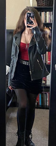 Alternative Black Outfit, Leather Grunge Outfit, Gothic Clothing Ideas, Rockstar Boyfriend Aesthetic Outfit, Red Rockstar Outfit, Band Clothes Aesthetic, Estp Aesthetic Outfit, Black And Red Grunge Outfit, Arabella Core Outfits