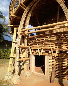 a wooden structure made out of bamboo sticks