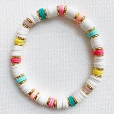 Pulseras Kandi, Beaded Jewelry Bracelets, Preppy Jewelry, Diy Bracelets Patterns, Bracelet Ideas