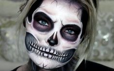 11 Exposed Skull Halloween Makeup Tutorials For A Deadly Simple Costume Fantasy Make-up, Make Up Diy, Pop Art Makeup, Horror Make-up, Skeleton Makeup, Special Fx Makeup, Last Minute Halloween