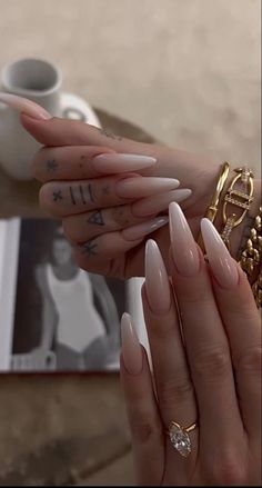 Long Nail Designs Almond, Kardashian Nails, Classy Acrylic Nails, Almond Acrylic Nails, Long Acrylic, Long Square Acrylic Nails, Oval Nails, Dream Nails