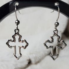 Hollow Cross Earrings. Brand New And Made From Alloy Metals. #Cross #Crosses #Grunge #Punk #Y2k Y2k Clay Earrings, Grunge Stuff To Buy, Silver Grunge Jewelry, Grunge Jewellery, Black Cross Earrings, Cross Accessories, Grunge Earrings, Y2k Earrings, Grunge Accessories