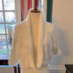 Anthropology New White Fuzzy Sweater Jacket - Size Xs/S Perfect New With Tags Condition White Fitted Cozy Outerwear, Cozy Fitted White Outerwear, White Fuzzy Sweater, Flower Cardigan, Faux Fur Sweater, Floral Pullover, Oversized Turtleneck Sweater, Fur Sweater, Thermal Sweater