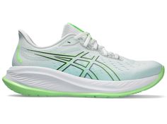 Newly updated and lighter than before, the Asics Gel-Cumulus 26 is a versatile daily trainer that offers plenty of cushion for all your runs. Running On Air, Asics Men, Best Running Shoes, Sports Running, Asics Women, Marathon Training, On Air, Asics Gel, Designer Heels