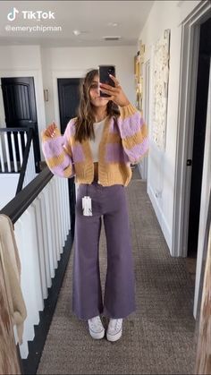 Teacher Slacks Outfit, Teacher Outfits Without Jeans, Early Childhood Education Teacher Outfits, Outfit Ideas Teacher Casual, Cute Trendy Teacher Outfits, Trendy Teacher Outfits Summer, Teacher Outfits Winter Professional, Outfits With Colored Jeans, Trendy Teacher Outfits 2022